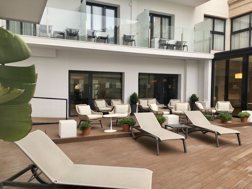 Stockholm - Tarragona - Hotel Lauria