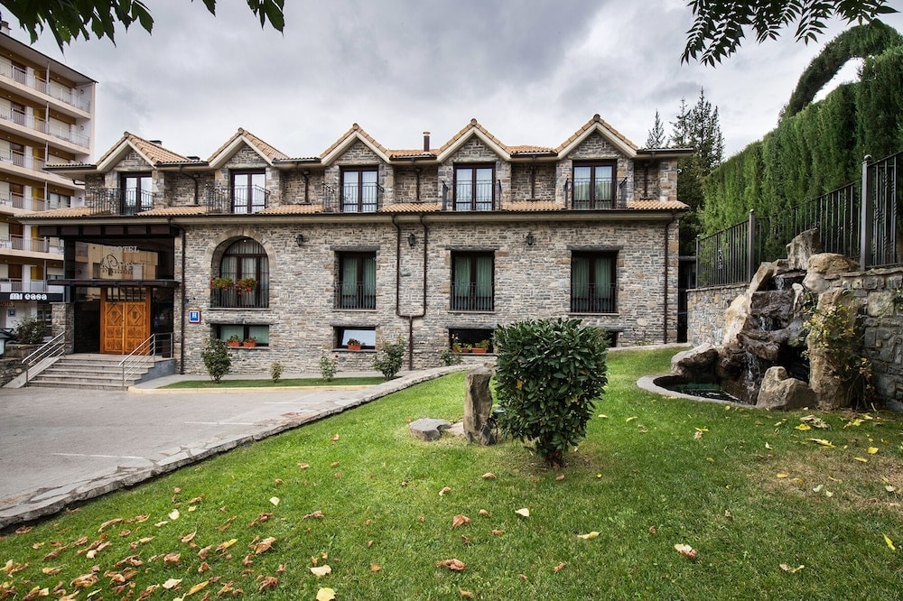 Sabiñánigo - Hotel Villa Virginia