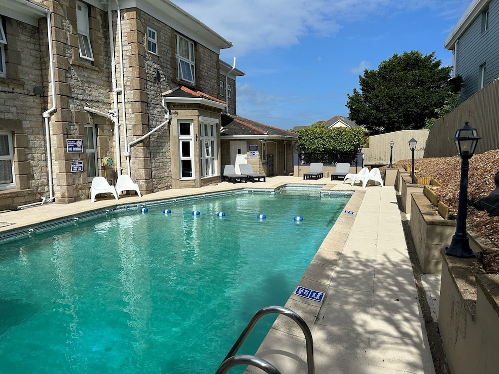 Shanklin - The Q Hotel