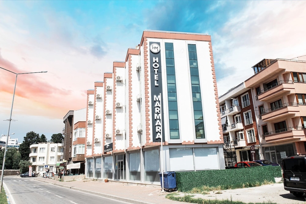 HOTEL MARMARA