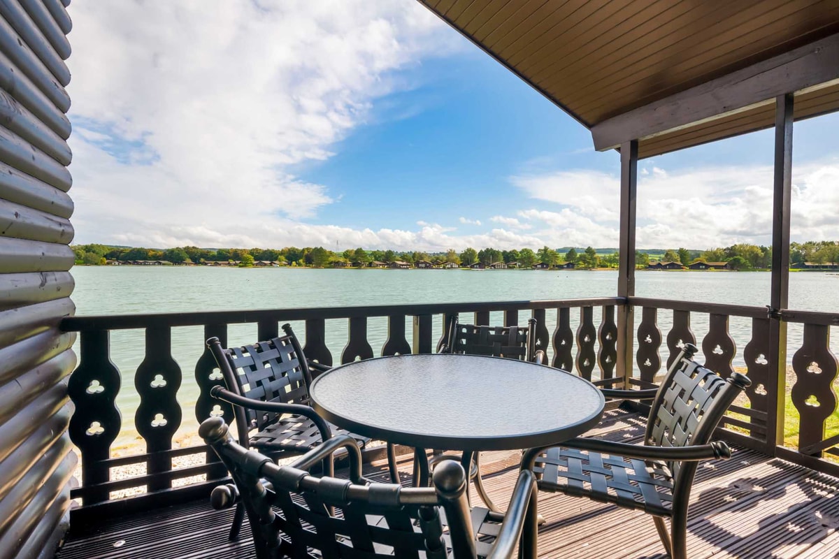 Carnforth - Pine Lake Resort