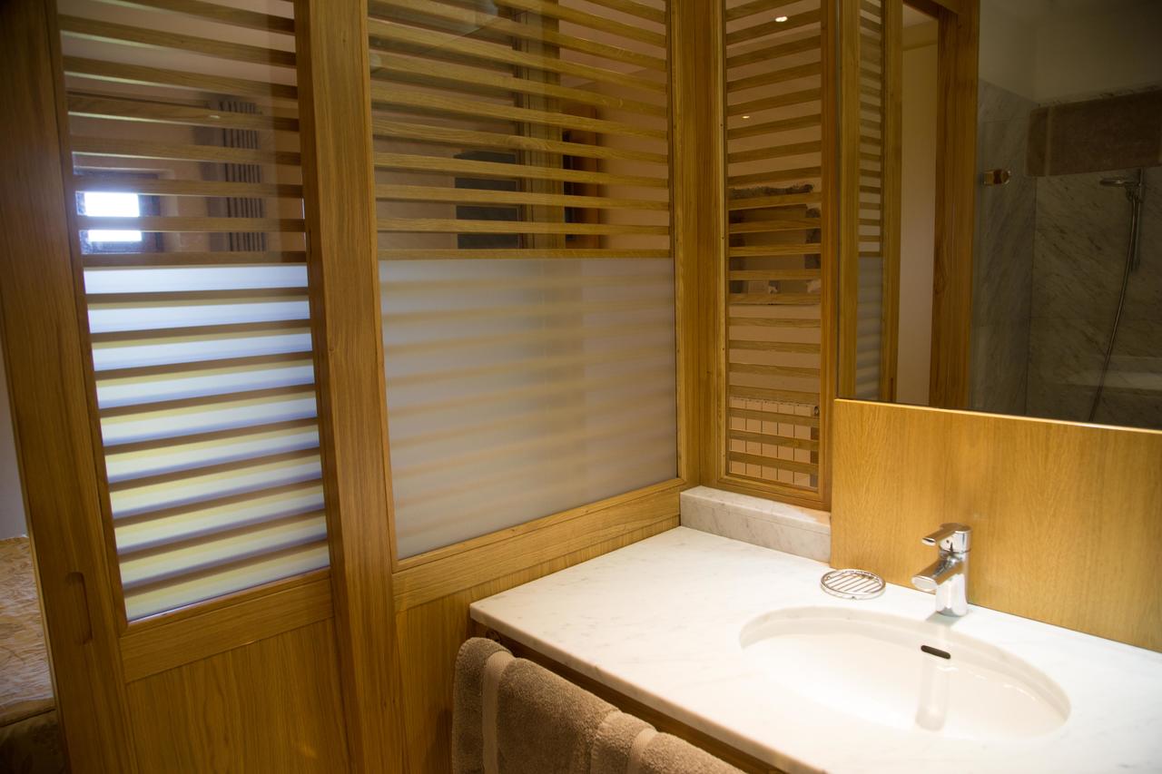 Grospierres - Logis Auberge Les Murets Hotel Restaurant Spa