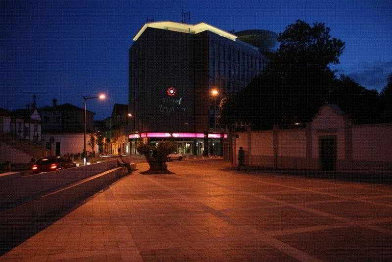 São João da Madeira - Hotel Dighton