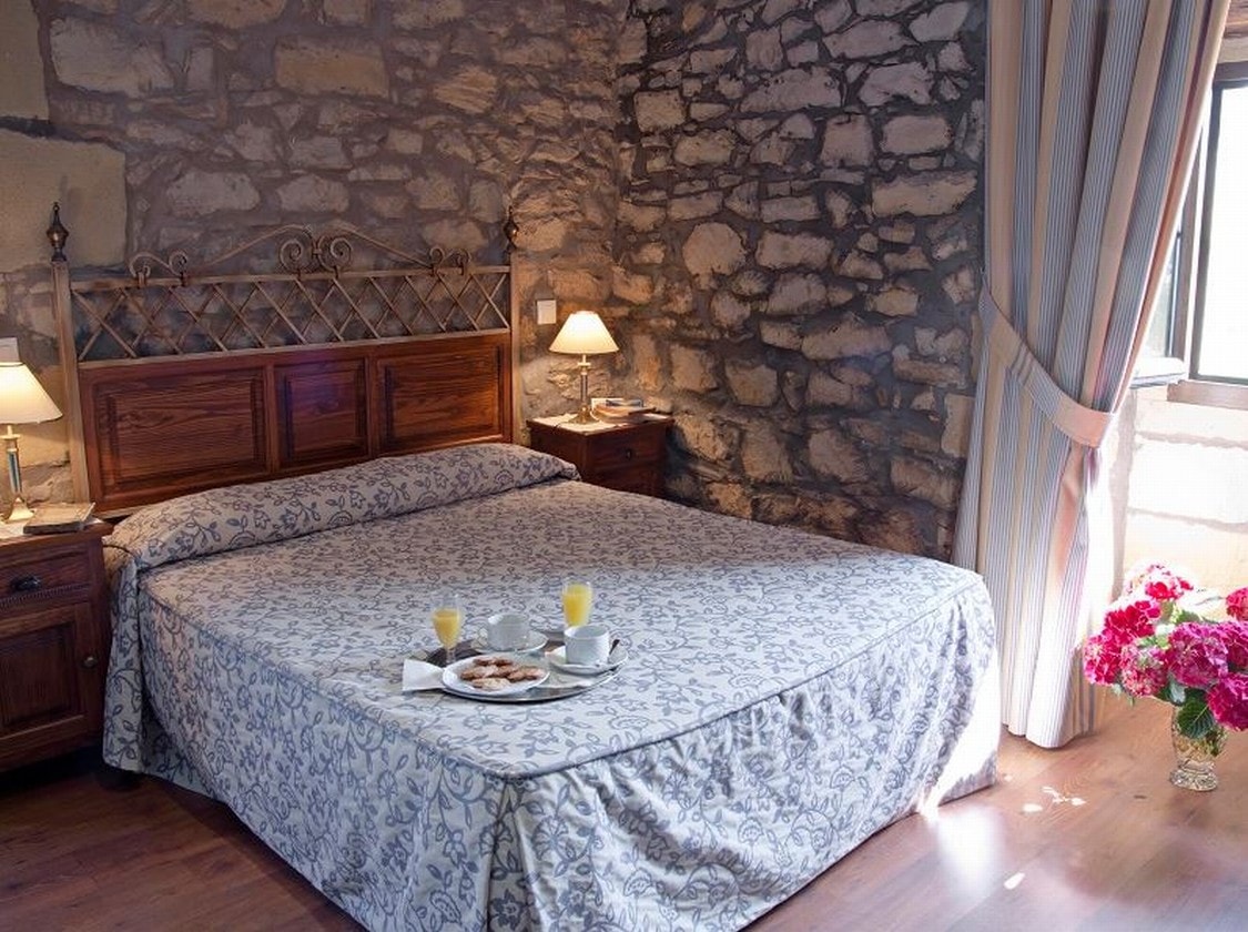 Tagle - Hotel Casona Los Caballeros