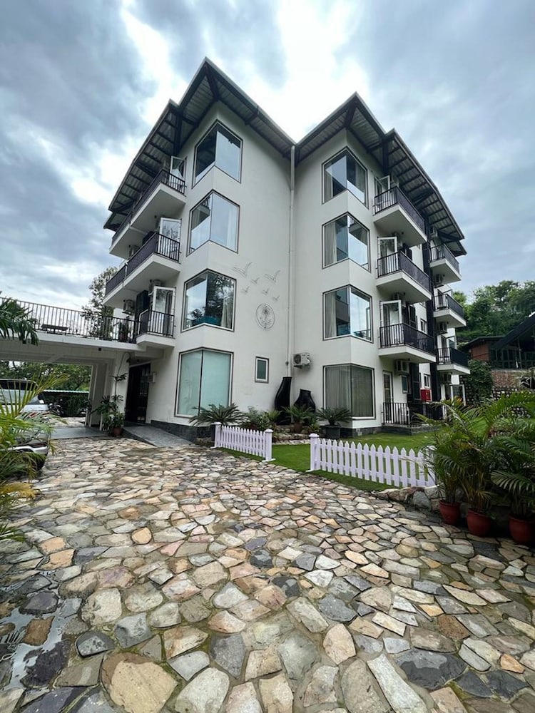 Dehradun - Ataraxia Crestmont Resort & Spa