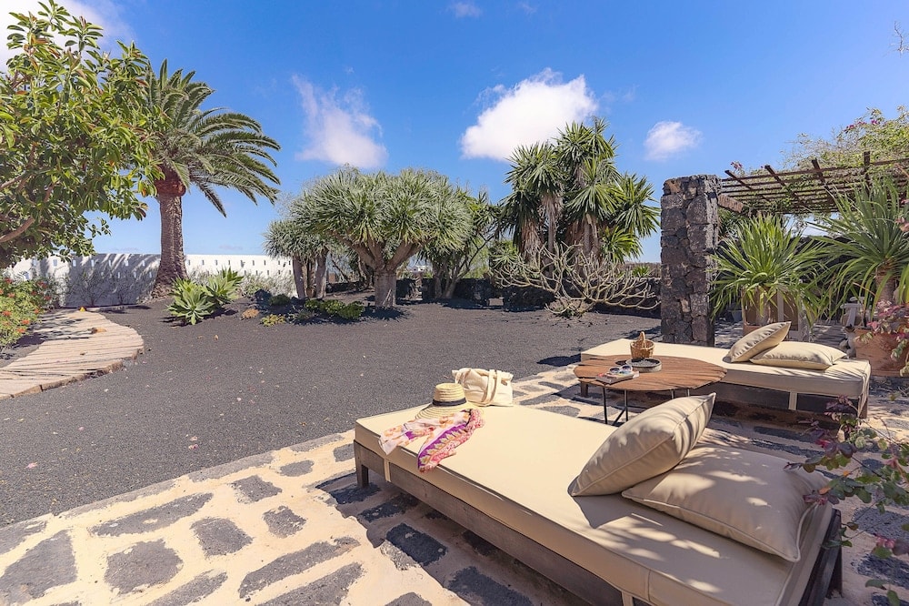 Tías - Hotel EL GRIFO