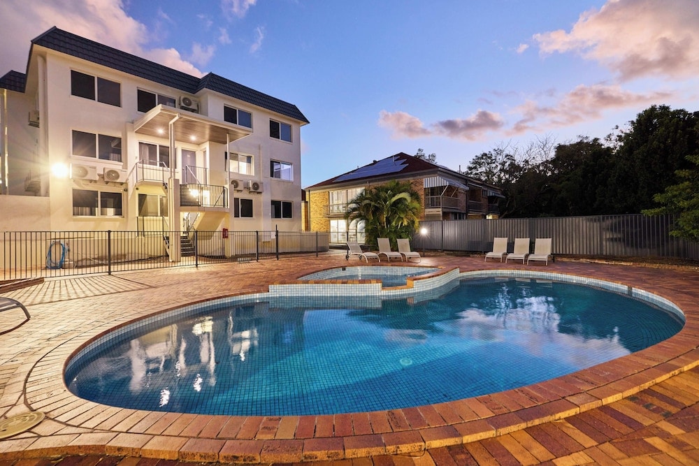 Gold Coast - Southport Motel & Apartments