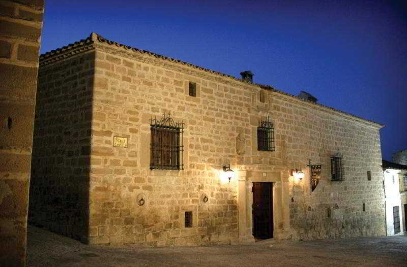 Sabiote - Palacio las Manillas