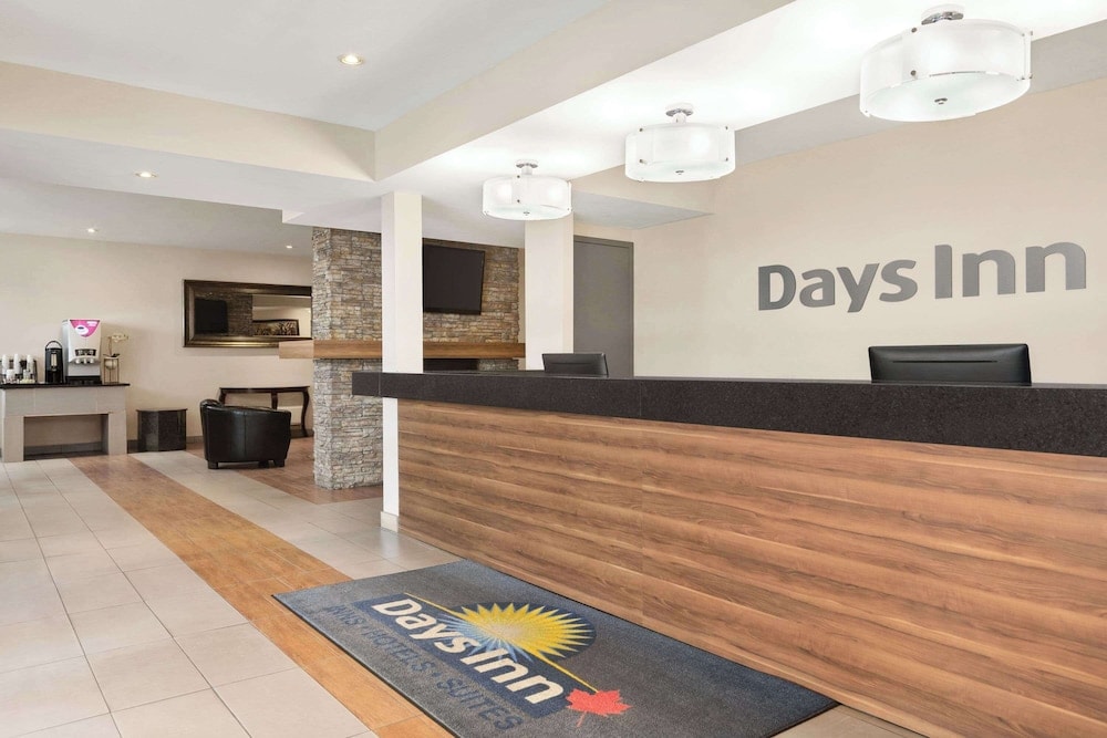 Longueuil - Days Inn by Wyndham Montreal East