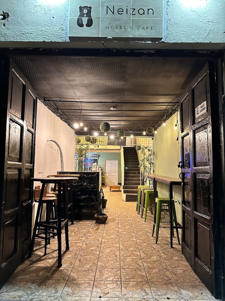 Antigua Guatemala - NEIZAN HOTEL