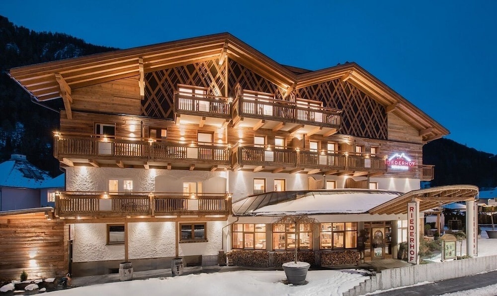 Serfaus - Hotel Riederhof- Urlaub mit WAU!