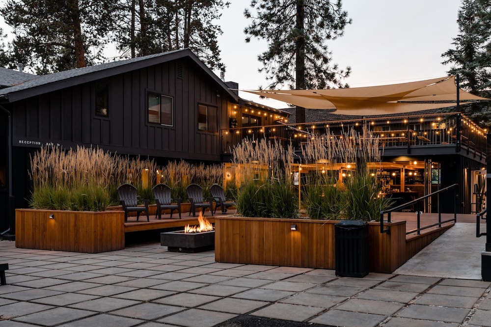 South Lake Tahoe - The Coachman Hotel