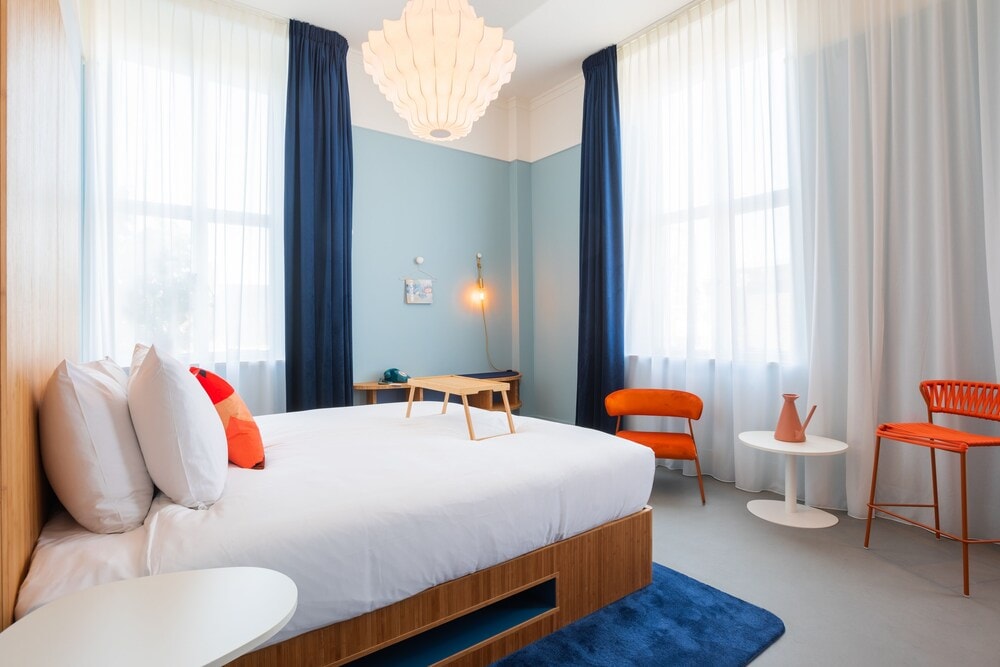 Leeuwarden - Vie Via - Your Hotel
