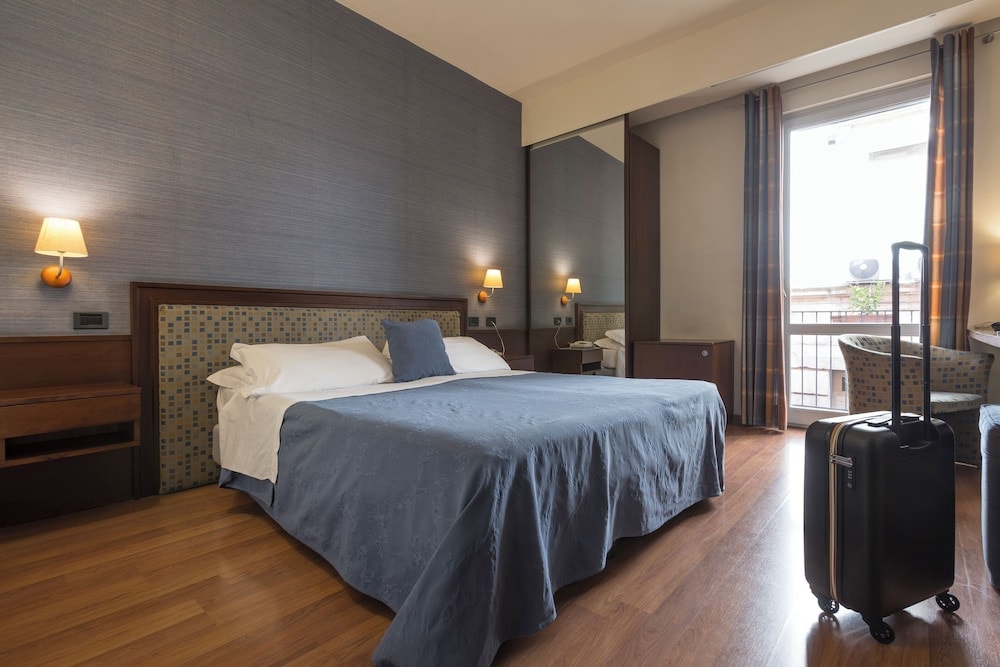 Stockholm - Ragusa - Hotel Montreal