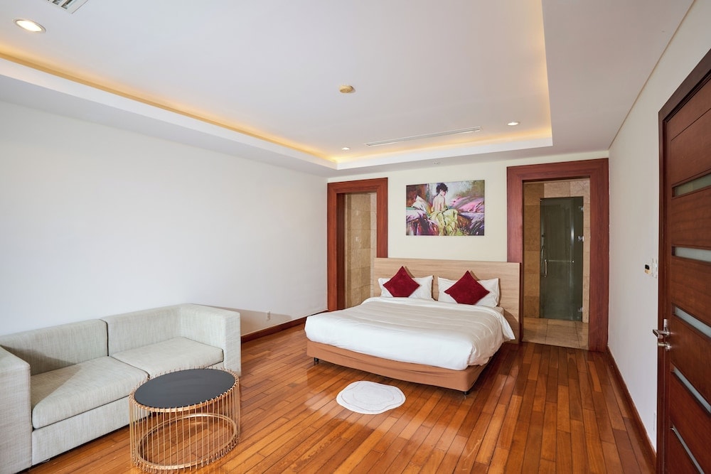 Trà Khê (1) - The Luxury Villas Danang