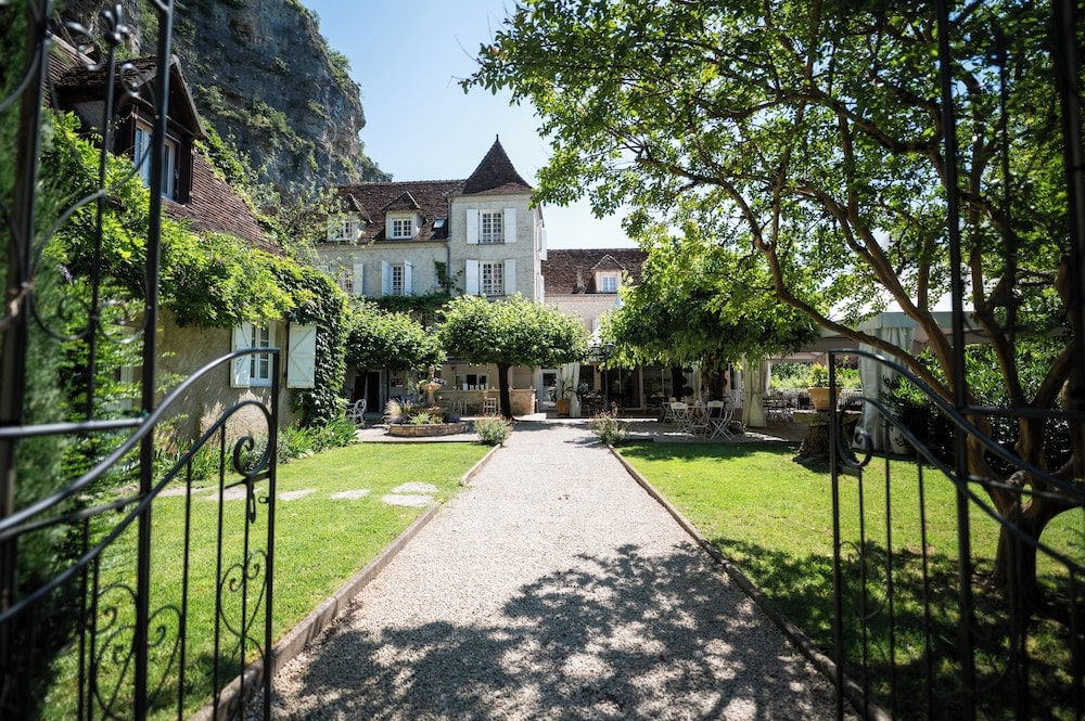 Creysse - Logis Hôtels - Hôtel Restaurant Domaine Les Falaises