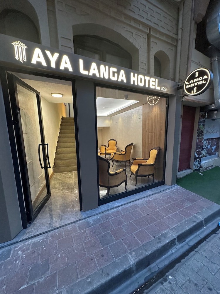 Stockholm - Istanbul - Aya Langa Guest House