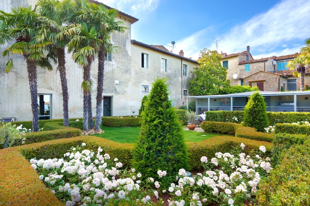 Stockholm - Gaiole in Chianti - Villa Sassolini Suite & Rooms - Country Boutique Hotel