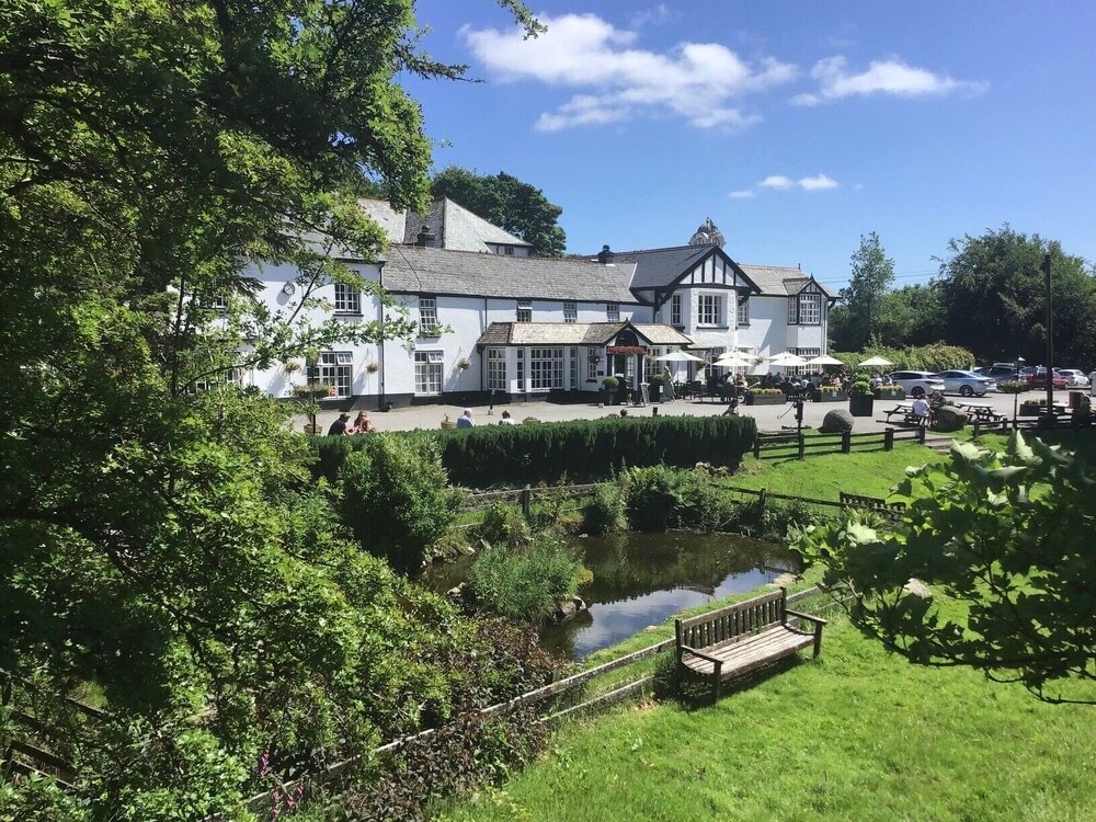 Dartmoor Forest - Two Bridges Hotel