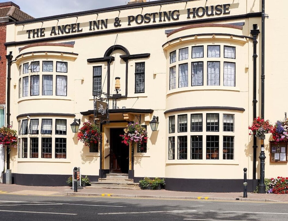 South Littleton - The Angel Inn Hotel