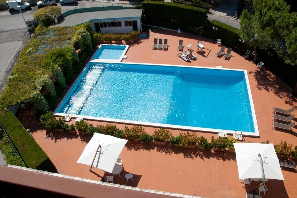 Falconara Marittima - Hotel Touring