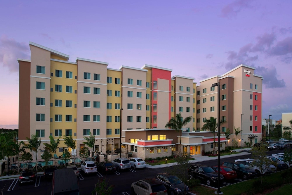 West Miami - Residence Inn by Marriott Miami Airport West/Doral