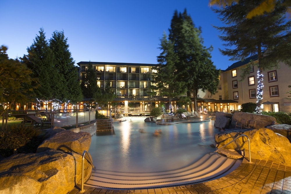 Harrison Hot Springs - Harrison Hot Springs Resort & Spa