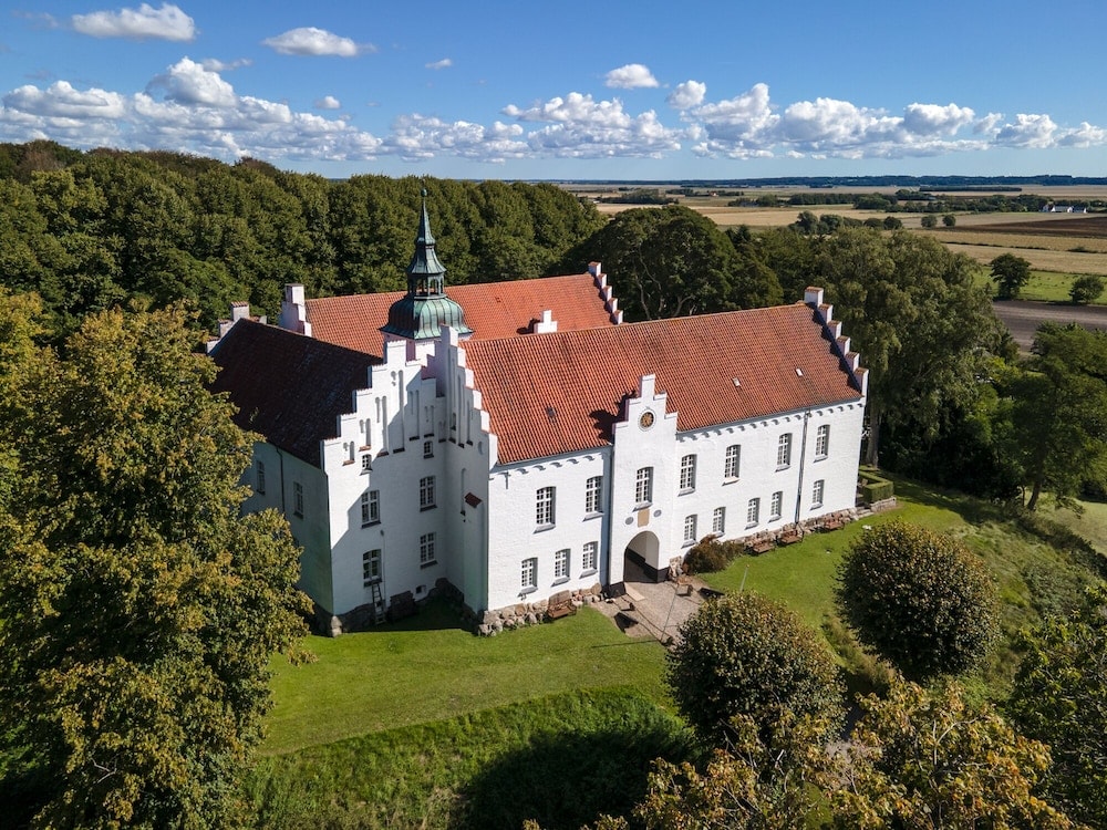 Brovst - Kokkedal Slotshotel