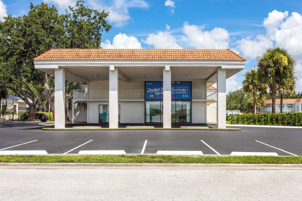 Orlando (FL) - Travelodge by Wyndham Orlando Lake Buena Vista South