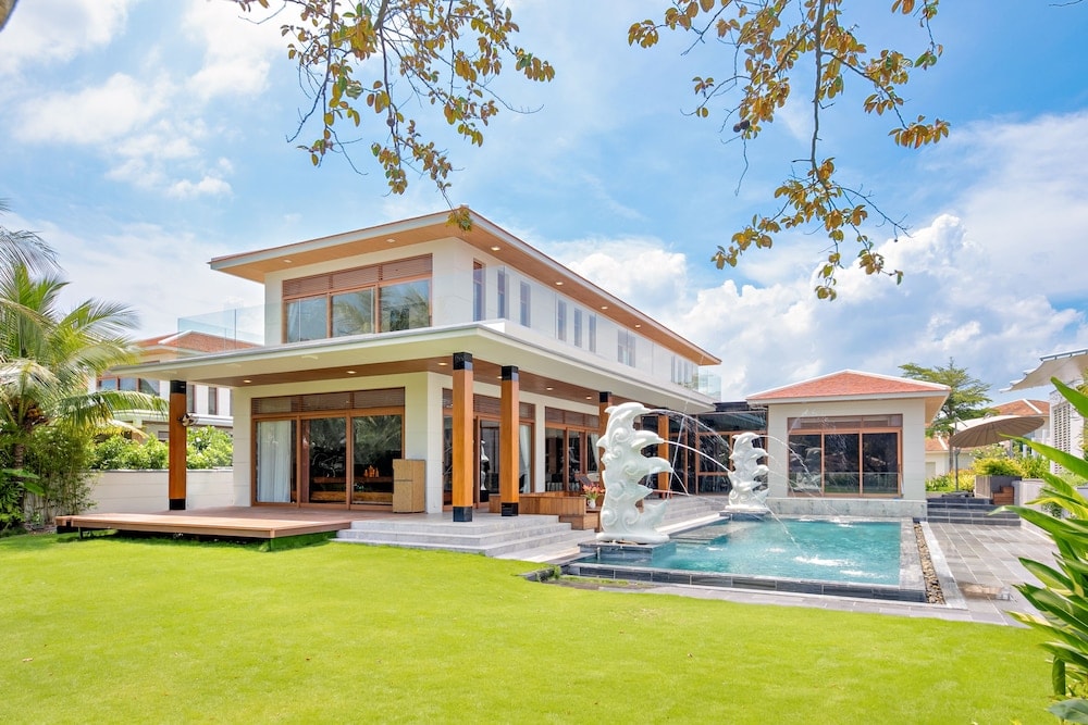 Trà Khê (1) - Danang Ocean Beach Villa