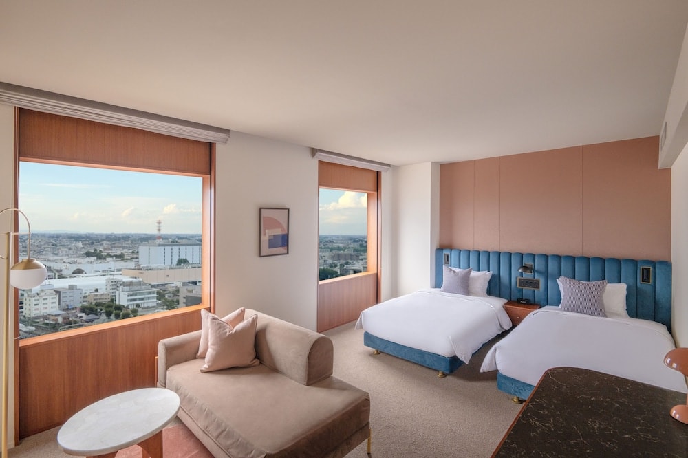 Saitama - The Mark Grand Hotel