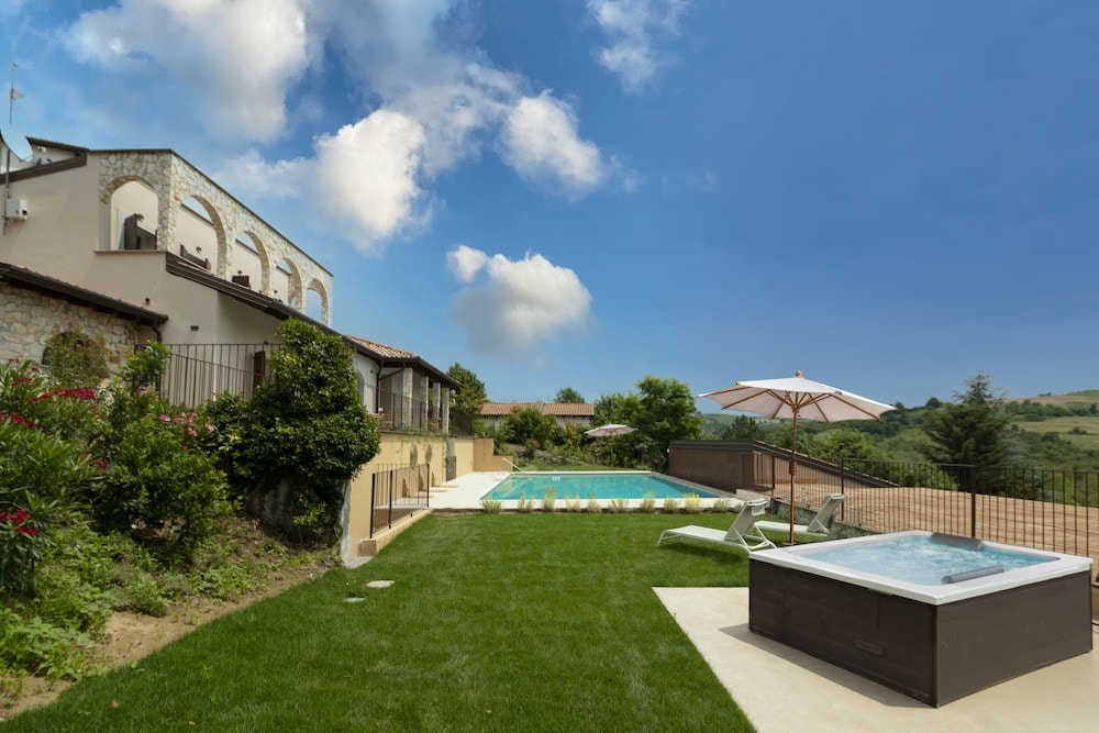 Valverde Pavia - Luce Boutique Hotel
