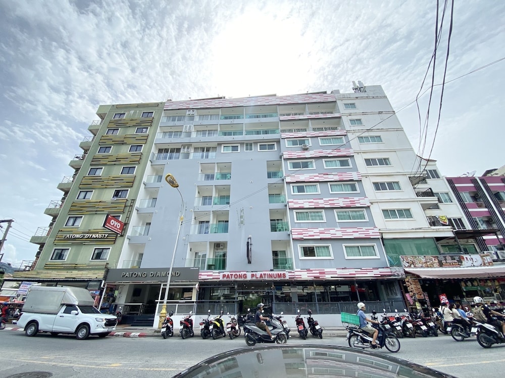 Stockholm - Phuketön, Thailand - Patong Platinum