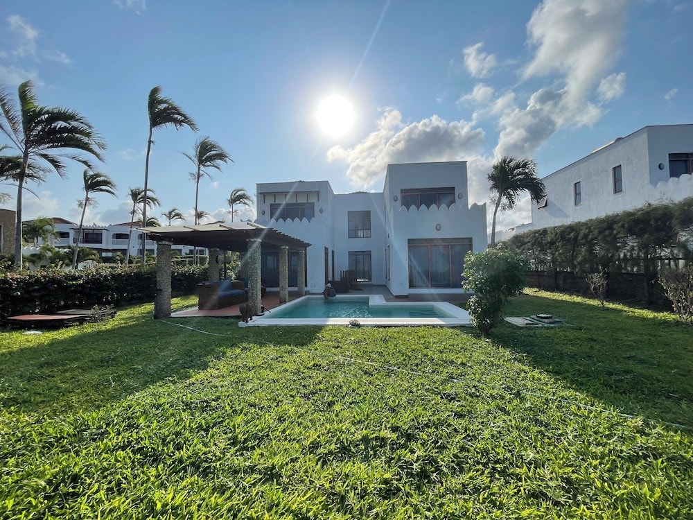 Mtwapa - Coastal Villa Sultan Palace