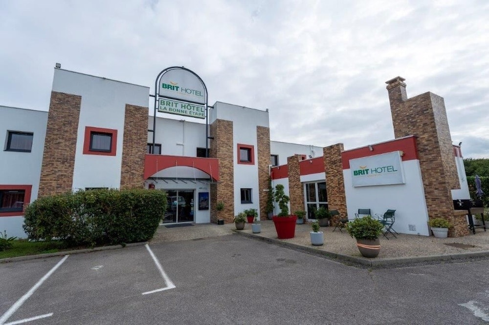 Villez-Champ-Dominel - Brit Hotel La Bonne Etape