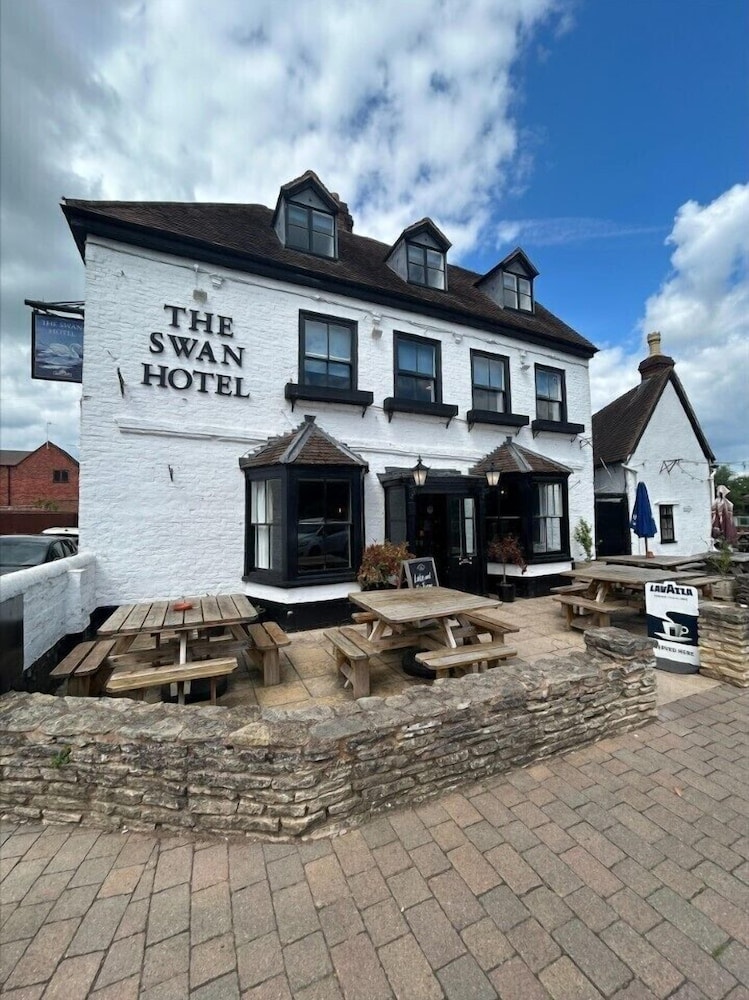 Malvern Link - The Swan Hotel