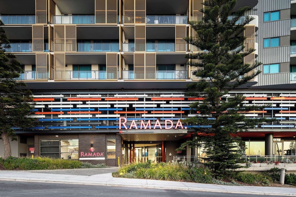 Scarborough - Ramada by Wyndham VetroBlu Scarborough Beach