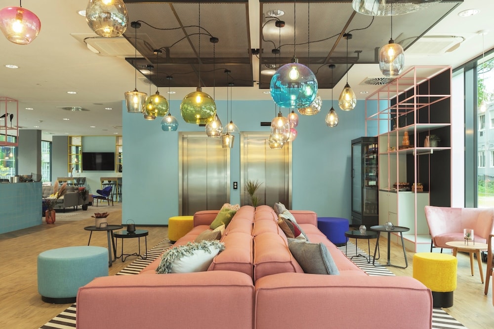 Stockholm - Frankfurt am Main - Holiday Inn - the niu, Belt Frankfurt Eschborn by IHG