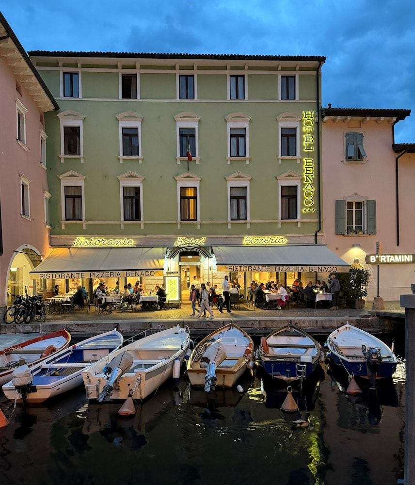 Riva del Garda - Lake Hotel Benaco