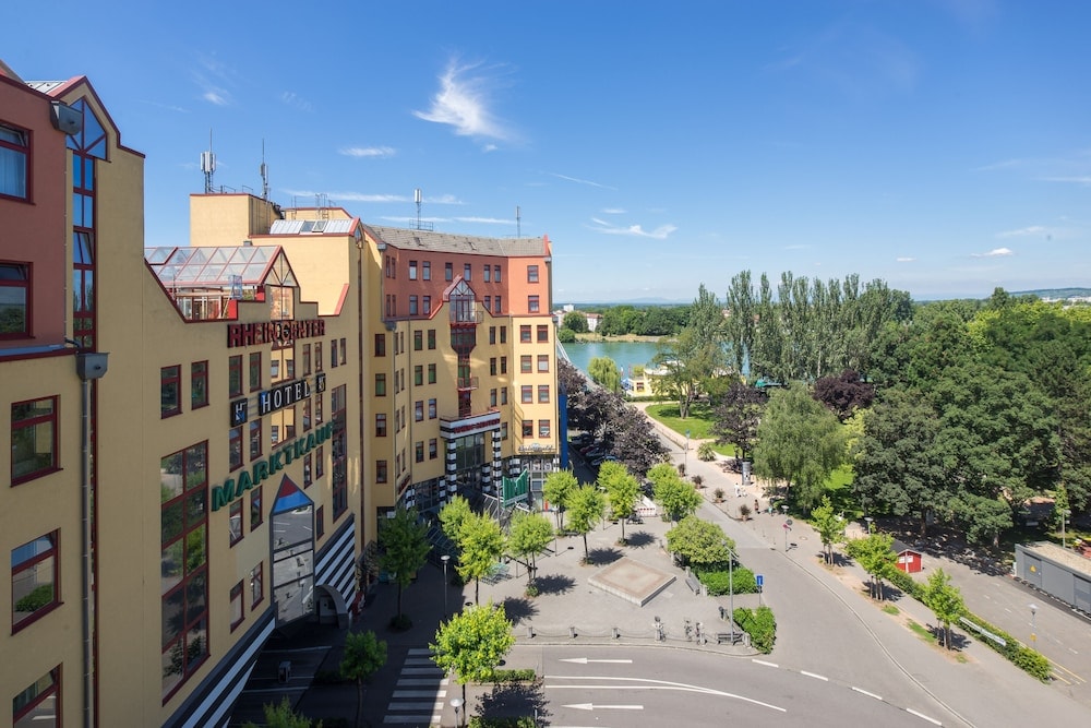 Basel - Maximilian Hotel & Apartments Weil am Rhein / Basel