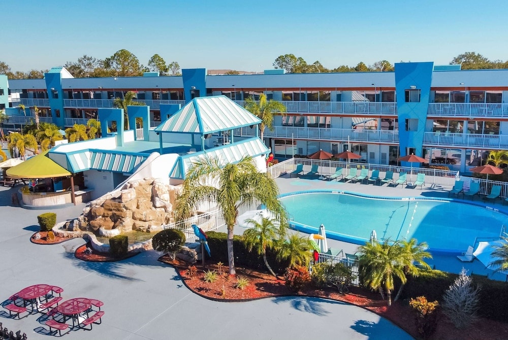 Kissimmee - Ramada by Wyndham Flamingo Water Park