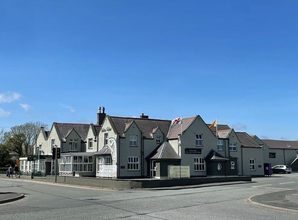 Holyhead - The Valley Hotel, Anglesey