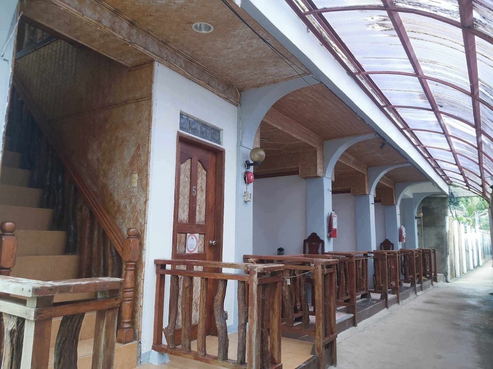 Coron - Amphibi-ko Resort Inc.