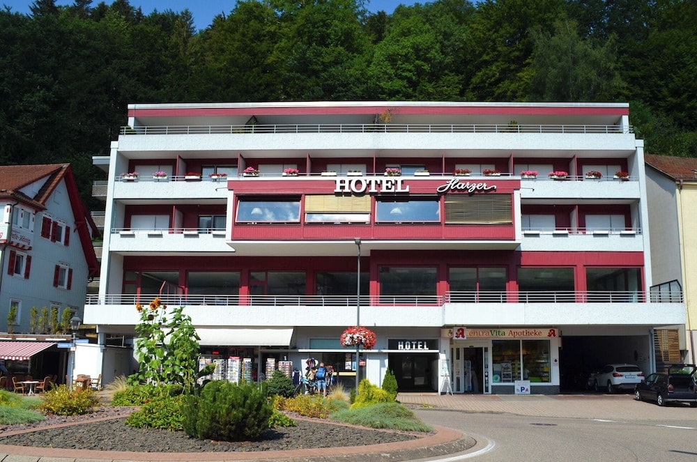 Bad Herrenalb - Hotel Harzer am Kurpark
