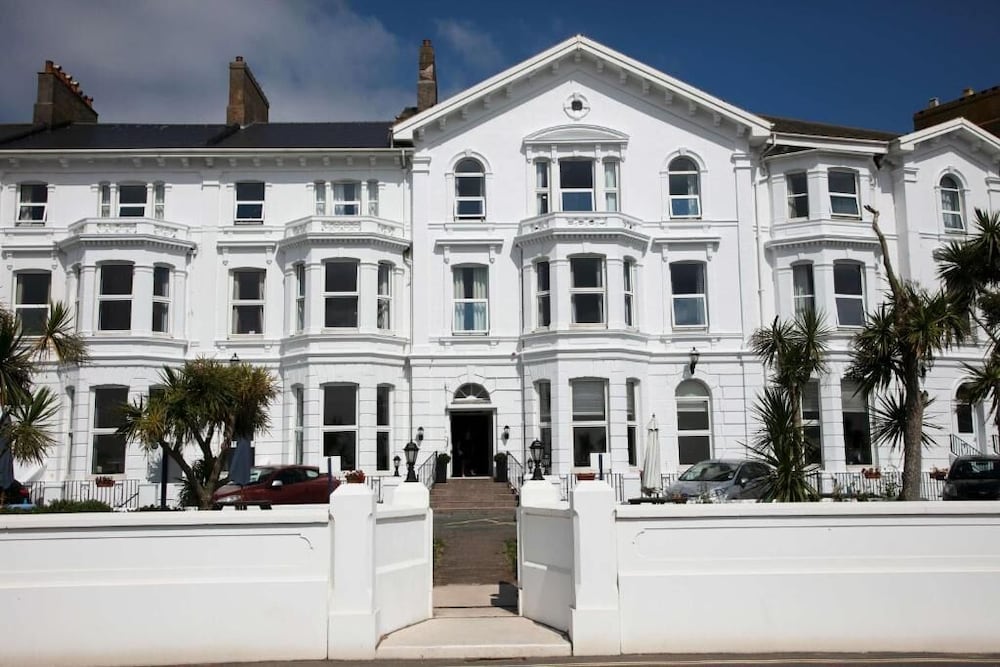Exmouth - Exmouth Beach Hotel
