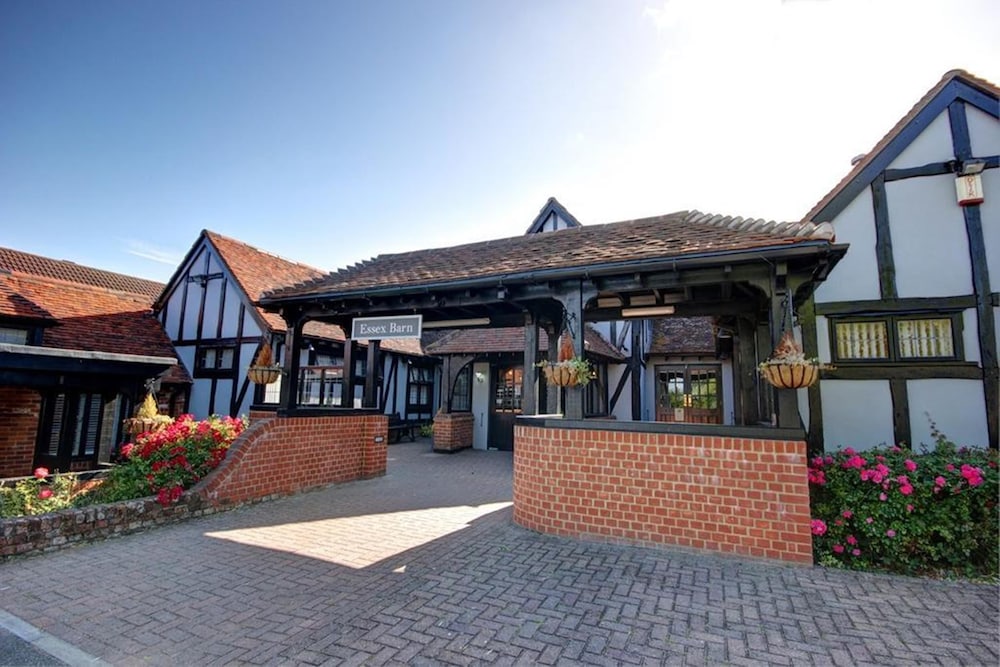 Basildon - The New Chichester Hotel