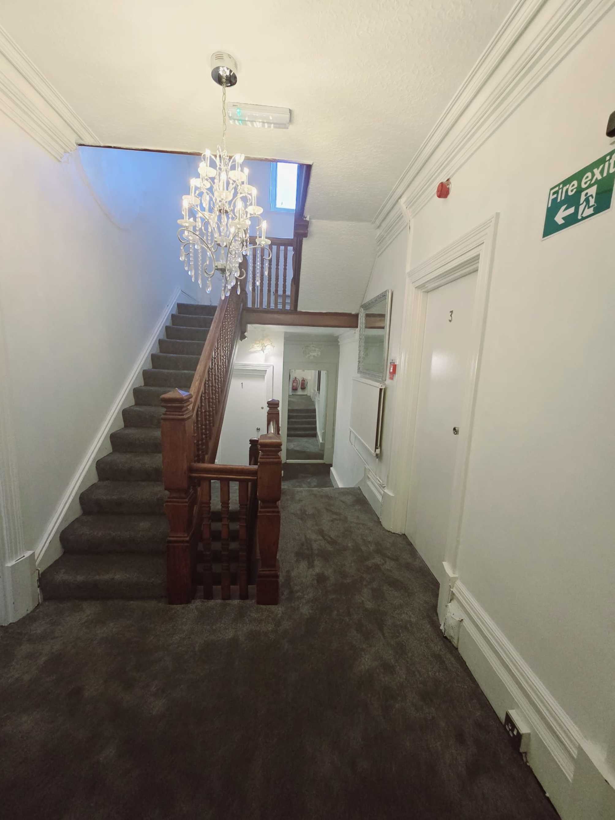 Slough - Kingswood Hotel