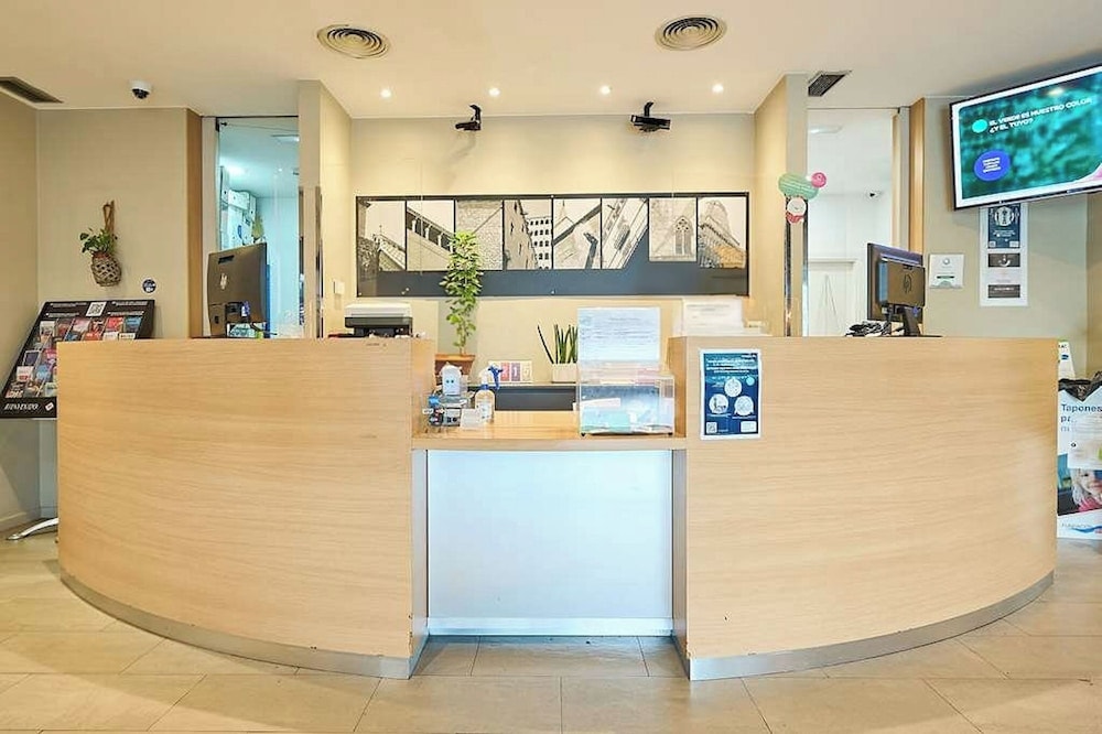 Linköping - Barcelona - Travelodge BCN Cornella Fira