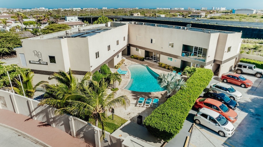 Palm-Eagle Beach - Hotel RH Boutique Aruba