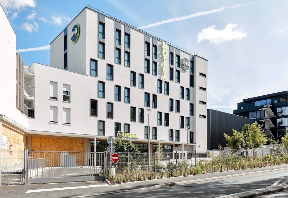 Stockholm - Marne-la-vallee - B&B HOTEL Champigny-sur-Marne